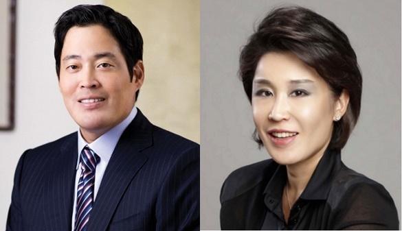 정용진(왼쪽) 신세계그룹 부회장과 정유경 신세계백화점 총괄사장.