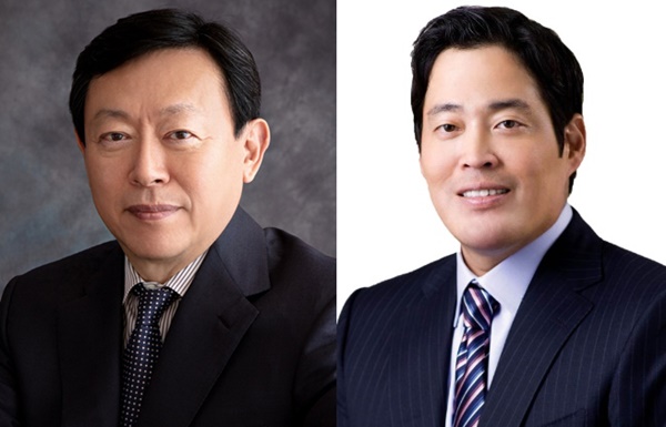 유통 라이벌 롯데 신동빈(왼쪽)과 신세계 정용진이 배당금 경쟁을 펼치는 모양새다. /사진 각사
