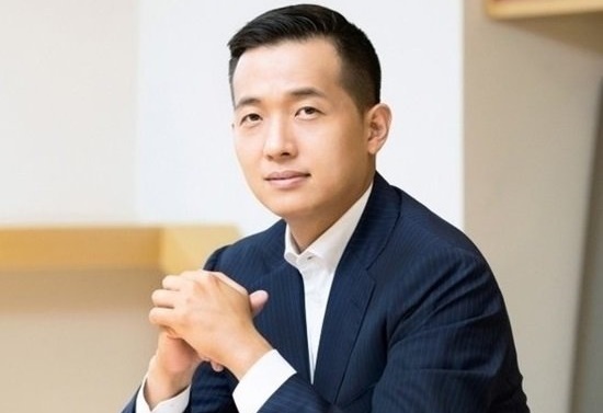 김동관 한화솔루션 사장이 지주사격인 한화의 사내이사로 선임됐다. /사진=한화솔루션