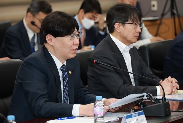 김소영 금융위원회 부위원장이 22일 열린 제1차 ‘은행권 경영·영업 관행·제도 개선 태스크포스(TF)’ 회의에서 모두발언을 하고 있다. /사진=금융위원회