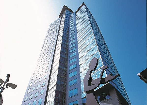 서울 종로구 새문안로에 위치한 흥국생명빌딩. /사진=흥국생명