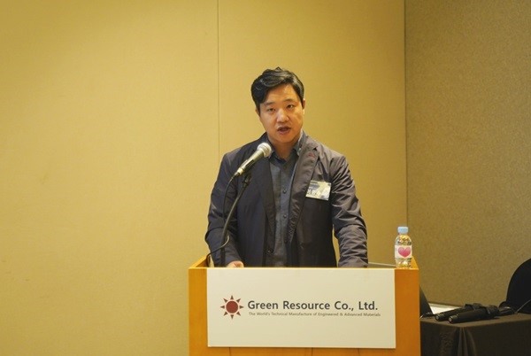 이종수 그린리소스 대표가 지난 7일 기자간담회에서 성장 전략을 소개하고 있다. /사진=그린리소스