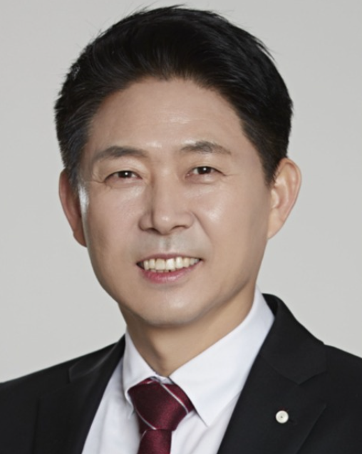 엄태관 대표이사. /오스템임플란트