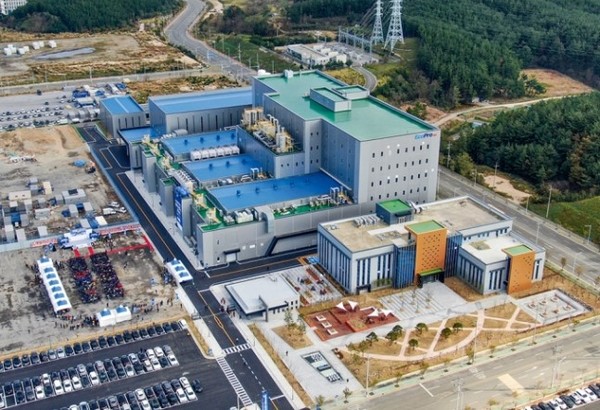 코스닥 상장사인 ‘에코프로비엠’이 코스피시장 이전상장을 위한 예비심사를 신청했다. 사진은 에코프로비엠 청주공장 전경. /사진=에코프로비엠